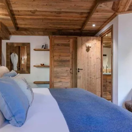 Stunning Impeccably Designed - What'app - 0034-635-518-057 - For Reservations! Val-dʼIsère