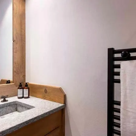 Stunning Impeccably Designed - What'app - 0034-635-518-057 - For Reservations! Apartment *