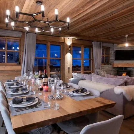 Stunning Impeccably Designed - What'app - 0034-635-518-057 - For Reservations! Apartmán Val-dʼIsère